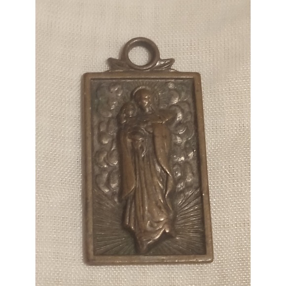 Other - Religious rectangle pendant medal Our lady Of The Snow